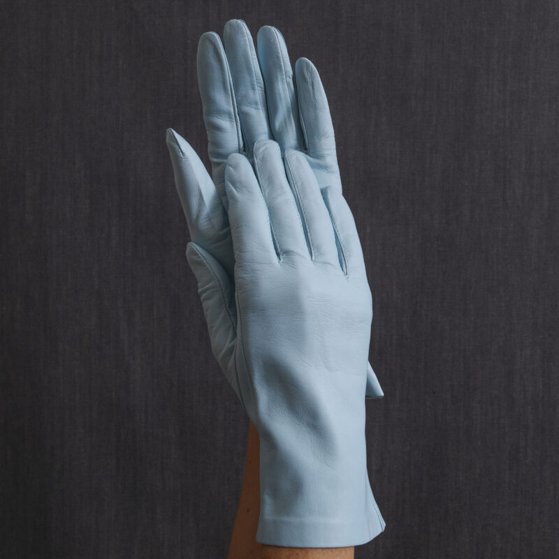 ELENA SAVÓ GLOVES LIGHT BLUE CLASSIC